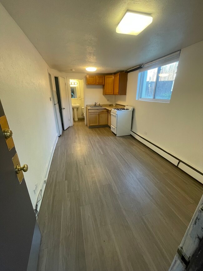 Building Photo - W. 37th Ave Unit 2931 half Rental