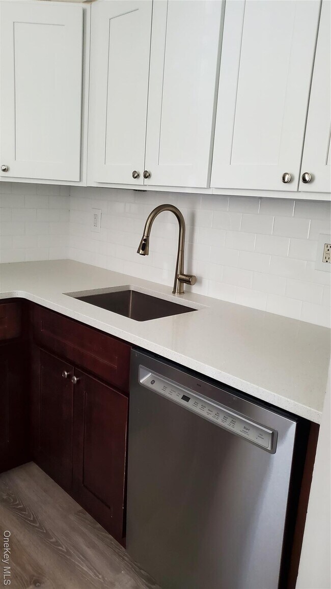 Photo - 101 Sylvan Ave Unit 9