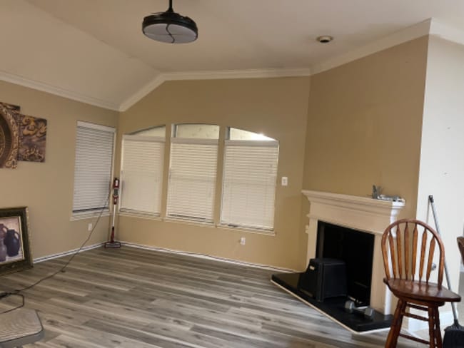 114 Briar Oak Dr