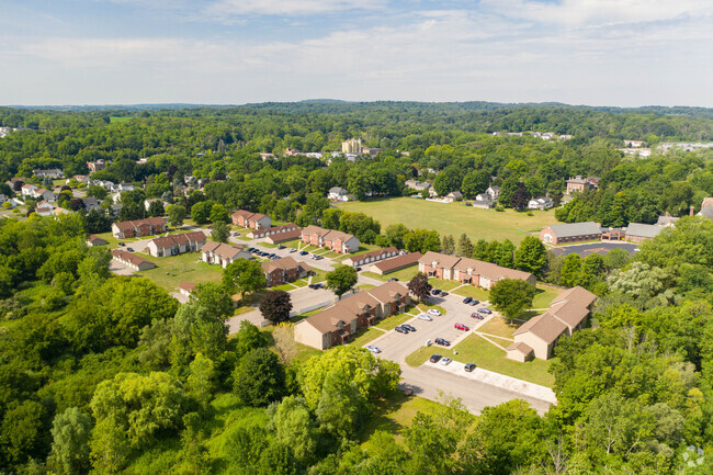 Great-Brook Apartments - Great-Brook Apartments