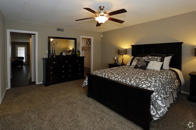 The Oakley at Hillcrest