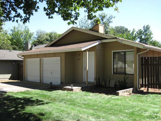 Building Photo - Shasta Park Rental