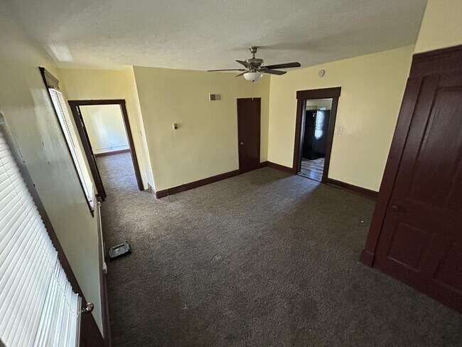 506 Clay St Unit 2
