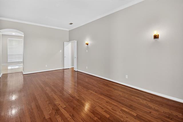 Photo - 1604 Wagon Wheel Dr