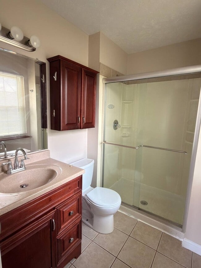 3 bedroom 2.5 bath