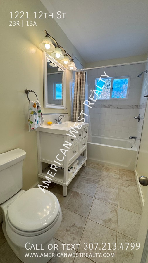 Photo - 1221 12th St