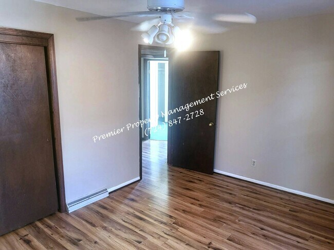 Photo - 919 6th Ave Unit 2