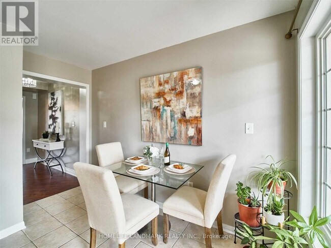 Photo - 224 Rouge River Dr