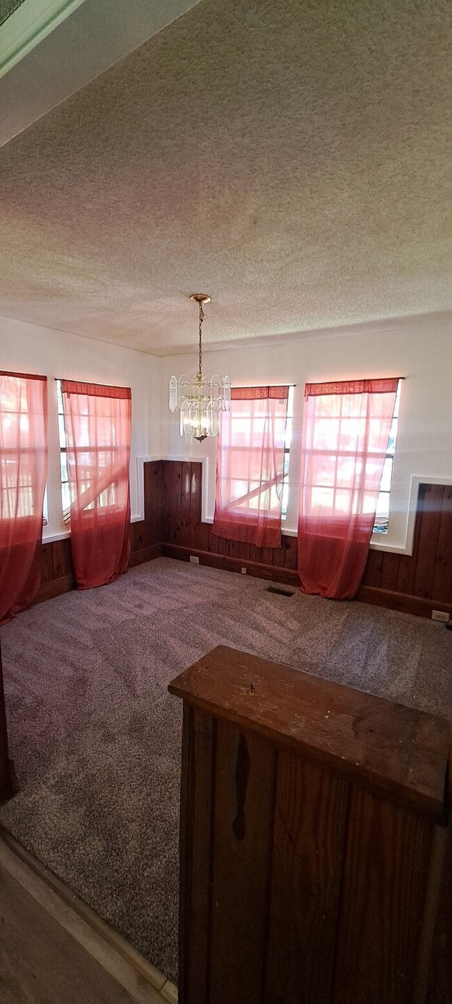 Photo - 1302 4th Ct W