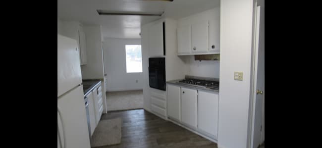 Photo - 5810 Krebs Rd