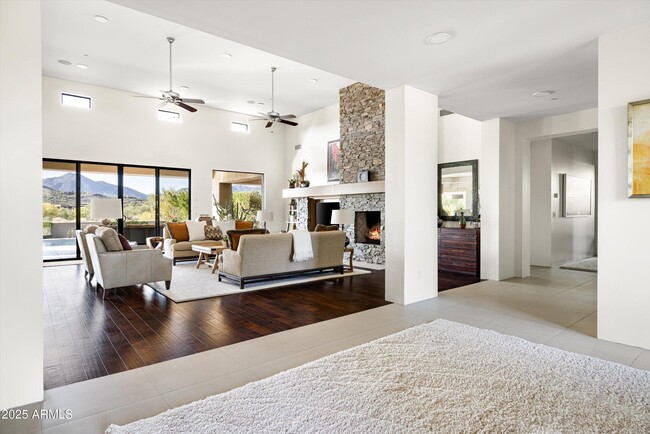 Photo - 9894 E Miramonte Dr