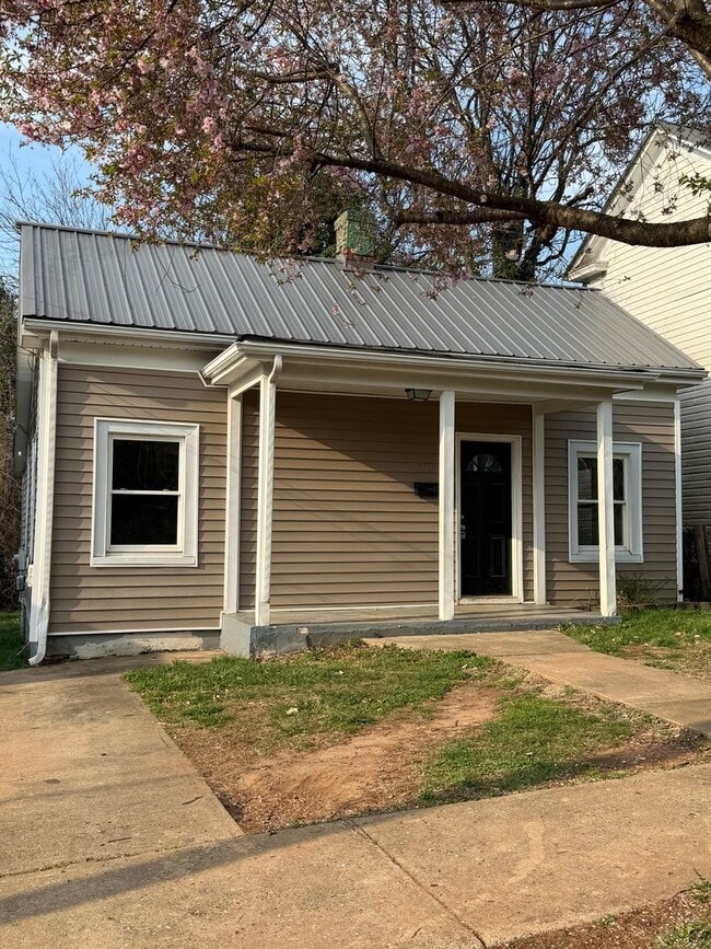 Photo - Newly Updated 2BR/1BA Home – Great Location & Move-In Ready!