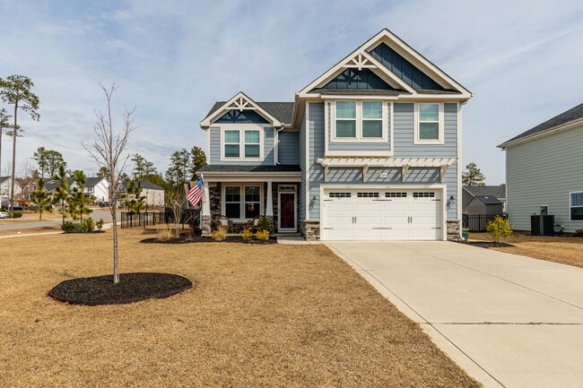 Photo - 205 Parrish Ln