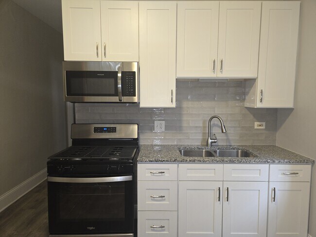 6555 S Green St Unidad 1