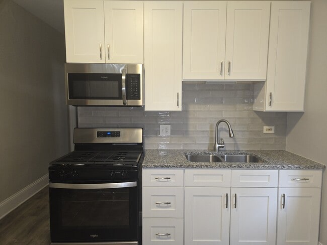 Photo - 6555 S Green St Unit 1