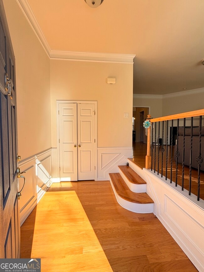 Photo - 6115 Deluna Way