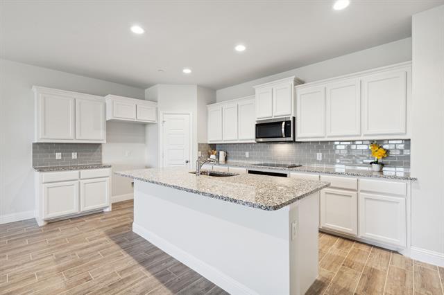 Photo - 6028 Bursey Rd
