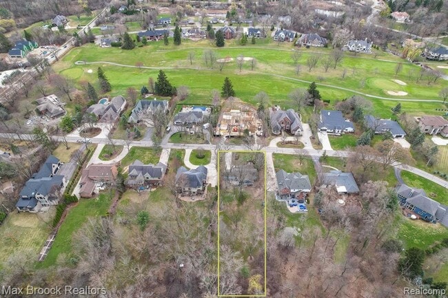 2905 W Hickory Grove Rd
