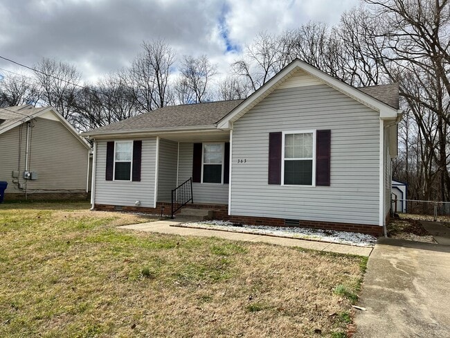 Photo - Available Now! Great Home Close To Fort Campbell!