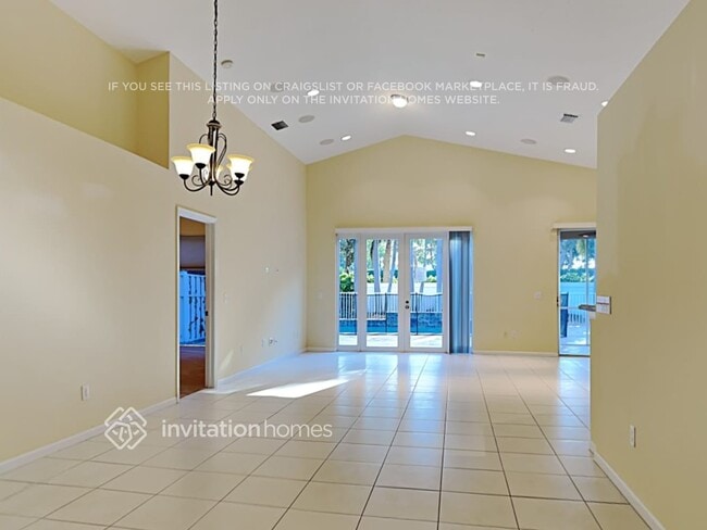 Photo - 13512 Carrick Green Ct
