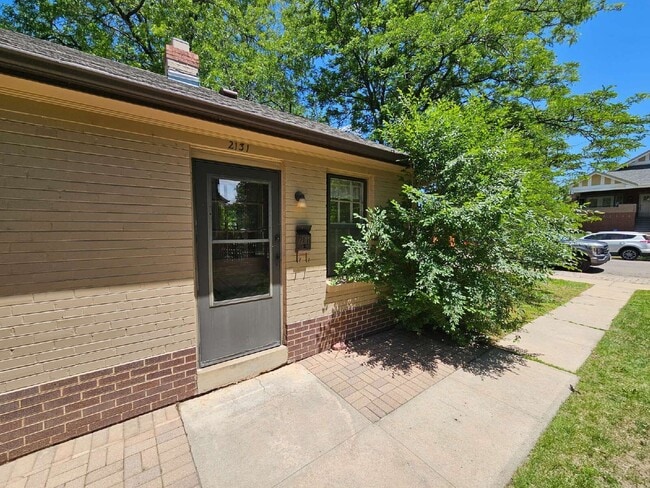 Photo - 2131 S Grant St