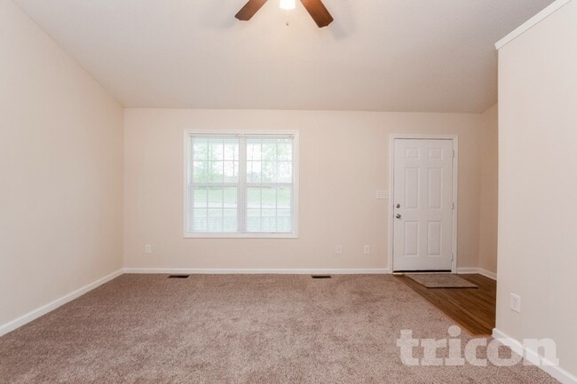 Photo - 302 Prometheous Way