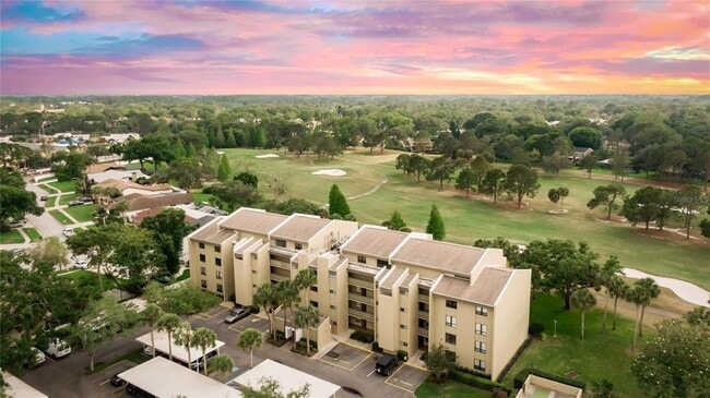 Building Photo - 13618 Greenfield Dr Unit 405