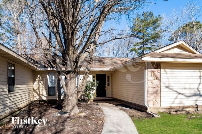 Photo - 111 Boone Dr