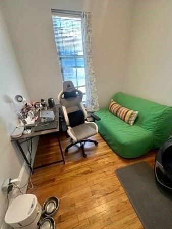Building Photo - 93 E Brookline St Unit 1 Rental
