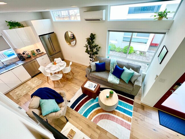 Photo - 700 Broadway E Unidad SI ID1035934P