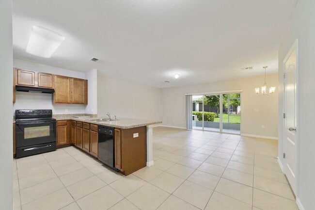 257 Arbor Lakes Dr
