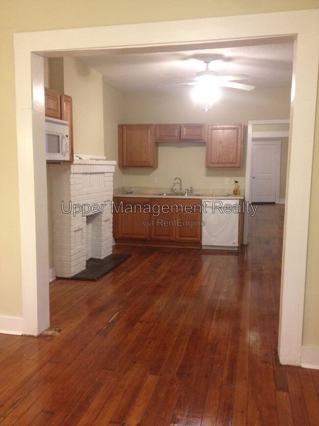 Photo - 3628 Toledano St