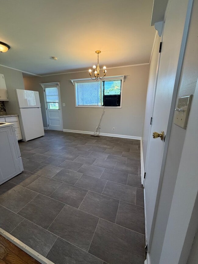 Photo - 3 Bedroom in Frankfort!