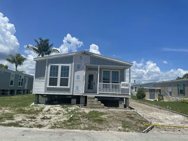 Building Photo - 6911 42nd Trail N Rental