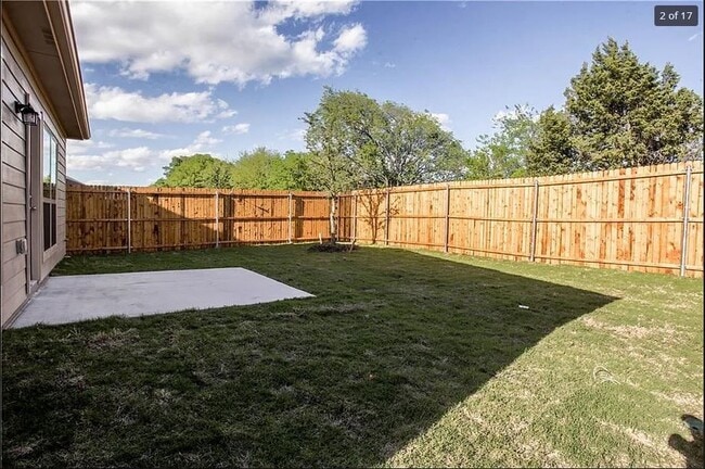 Photo - 616 Crowell Dr