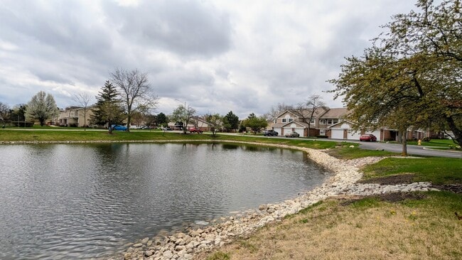 Photo - 310 W Happfield Dr