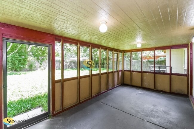 Photo - 4533 Jade Dr E