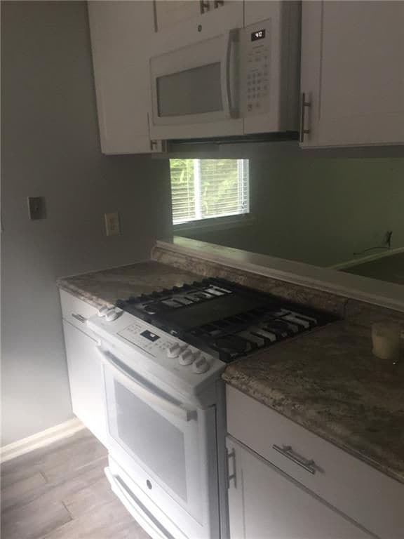 Photo - 2571 Park Rd