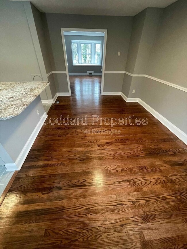 Photo - 5916 Northwood Dr