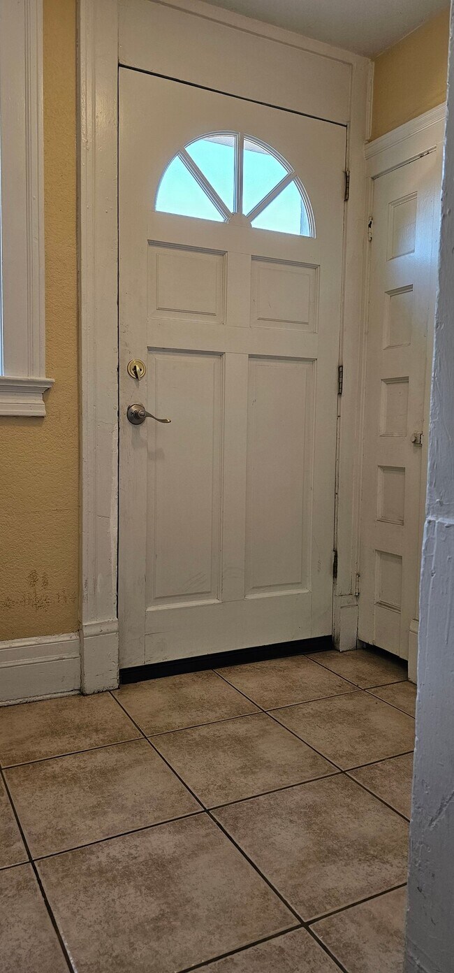 Photo - 1442 N Humboldt St Unit 8