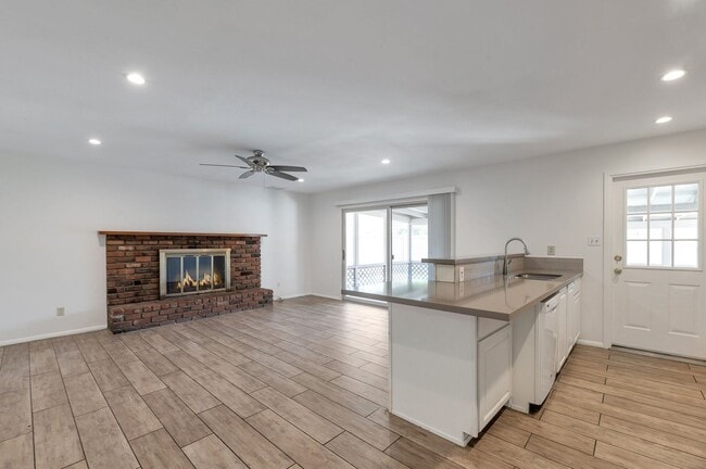 Photo - 5-Bedroom Tempe Home with Private Pool & Turf Yard Near ASU