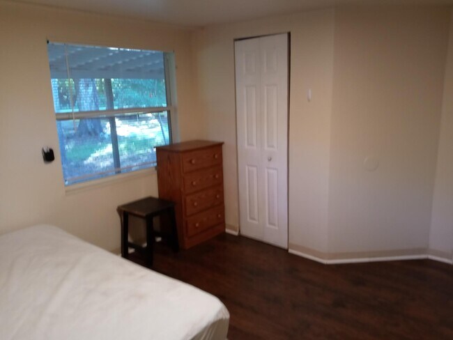 Photo - 2737 Garden St