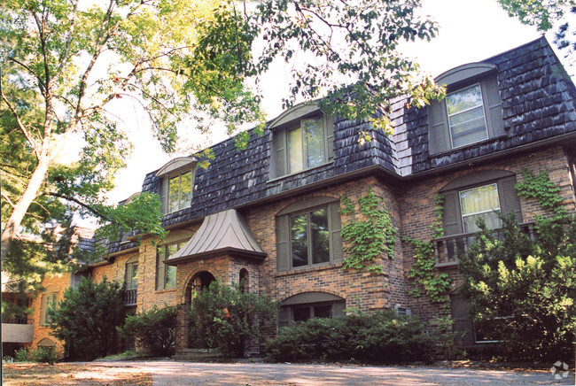 Building Photo - Beaverdale Housing LLC Rental