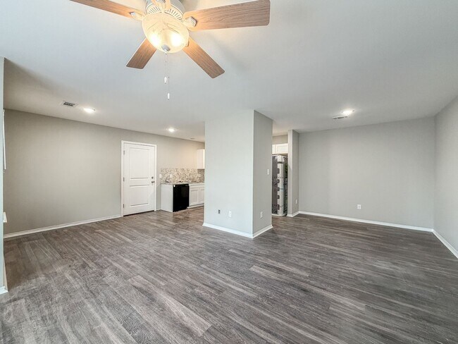 Photo - 1203 Quebec Dr Unit 1203