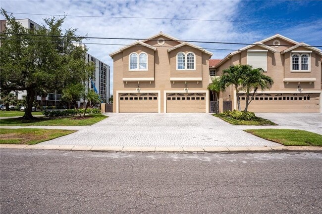 Photo - 348 Larboard Way