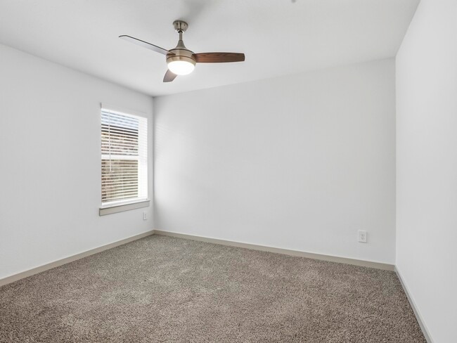 Photo - 29903 Violet sky Wy