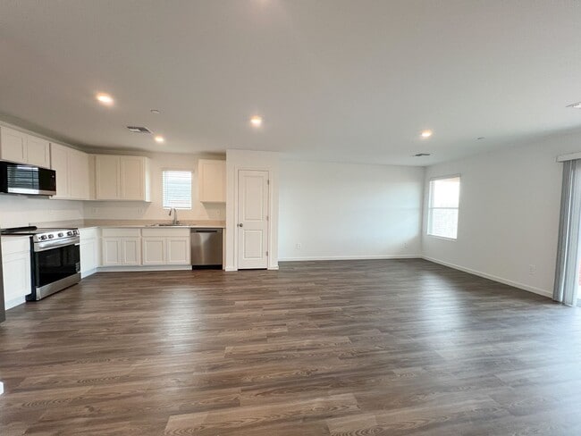 Photo - HOUSE - COTTONWOOD - Mesquite Hills HOA