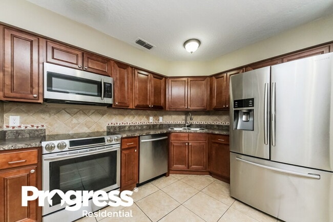 Photo - 2782 Muscatello St