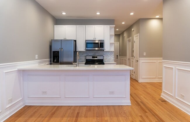 Building Photo - 2908 N Dawson Ave Unit 1
