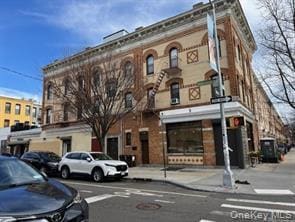 Building Photo - 8-17 Onderdonk Ave Unit 2R